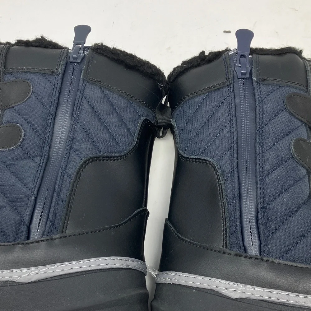 All In Motion Thermolite Ecomode Kids Skylar Winter Boots Size 2 Dark Navy/Black